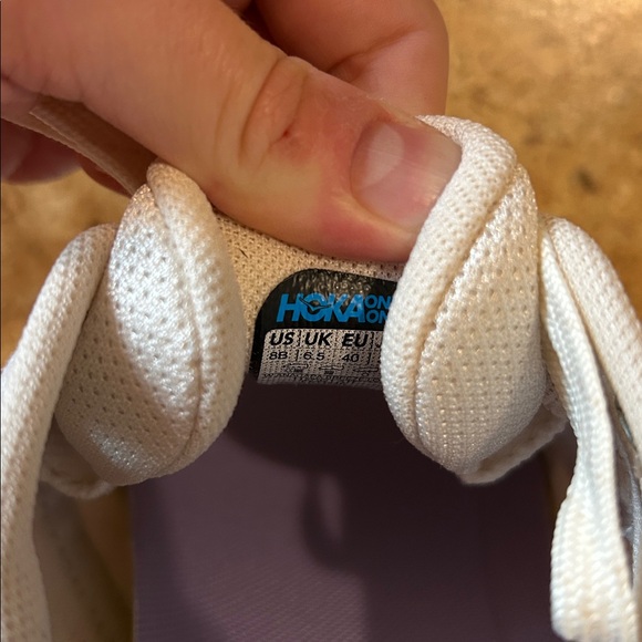 NWOT Hoka Anacapa Breeze Low Trail Hiking Shoes in Alabaster/Mint, Size 8 - Picture 7 of 10